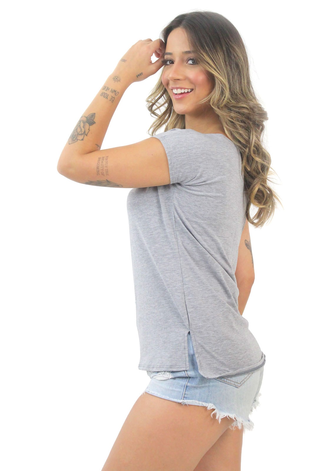 Blusa Feminina Lisa Manga Curta Mescla REF: VSC8