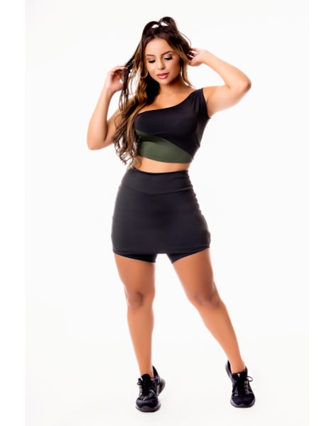 Conjunto Fitness Feminino Short Saia Preto Cintura Alta e Cropped Um Ombro Só Preto com Verde Academia REF: CSV15